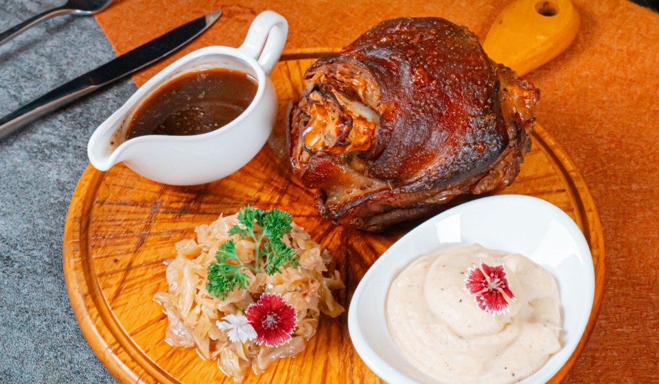 623371403_122162385026869435_6889875227232696249_n